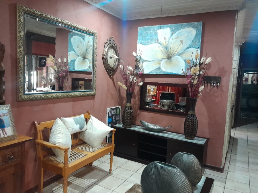 4 Bedroom Property for Sale in Bodorp North West